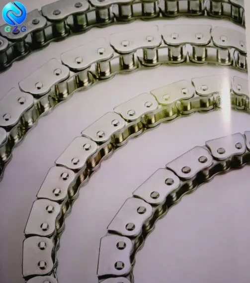 Ruostumattomasta teräksestä valmistetut sivujousia estävät ketjut työntöikkunaan